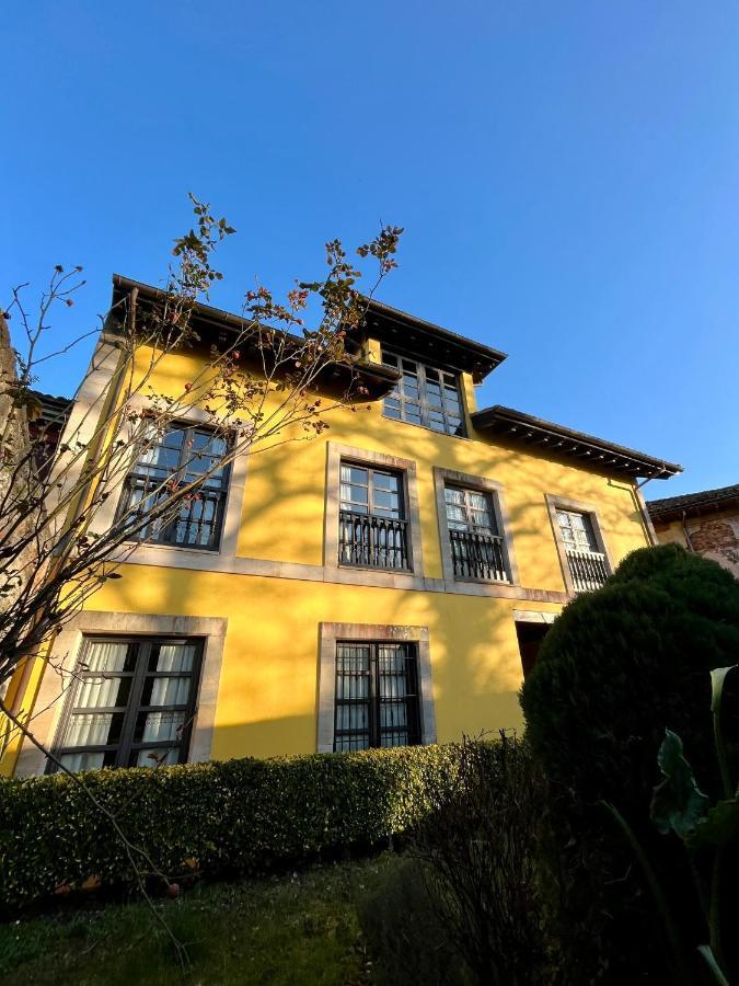 Apartamentos Turisticos Paseo De La Alameda Вальявисьоса Экстерьер фото